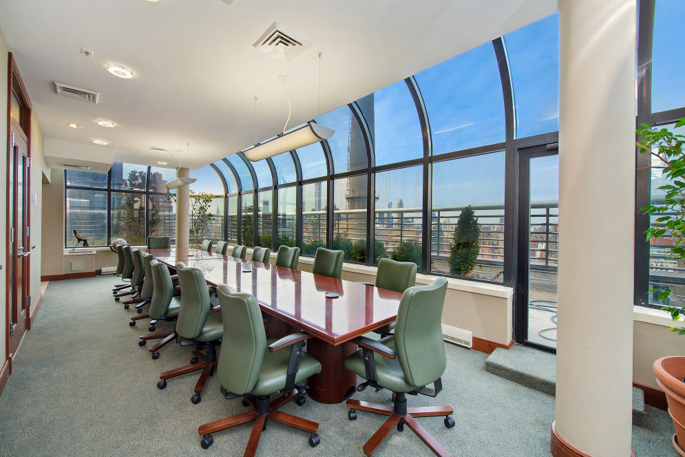 The Promenade 530 E 76th St, Manhattan, NY 10021 - Photo 6 of 10