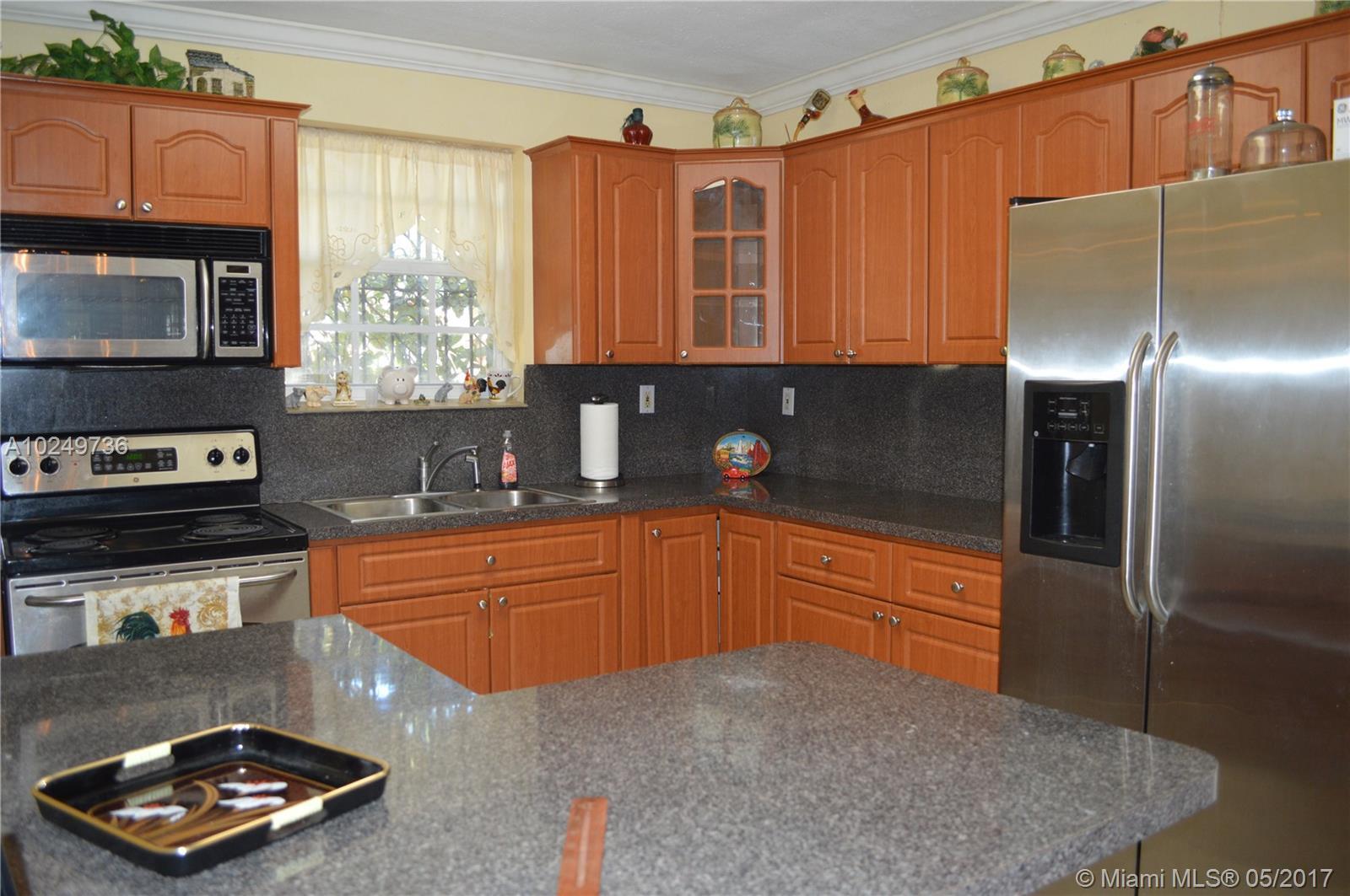 1001 Southwest 13th Avenue Miami, FL 33135 - Photo 16 of 22