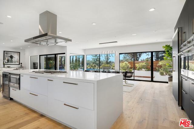 2501 Roscomare Road Los Angeles, CA 90077 - Photo 16 of 43