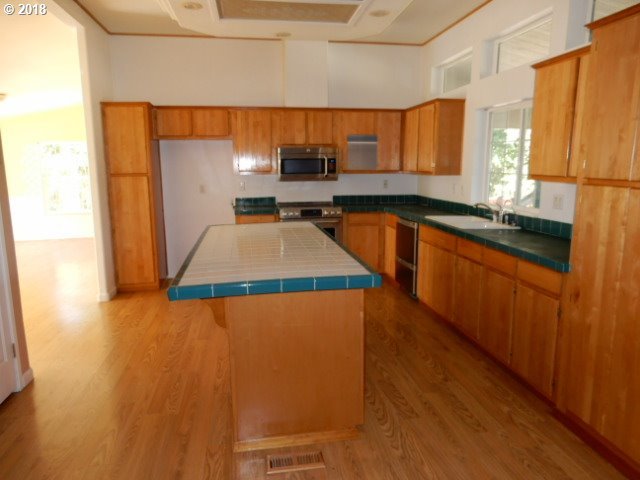 85080 McBeth Road Eugene, OR 97405 - Photo 24 of 32 Gallery Image 24
