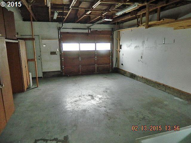 1318 Umpqua Road Woodburn, OR 97071 - Photo 8 of 10 Gallery Image 8
