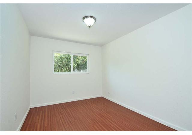 13238 West Lakeview Road Lakeside, CA 92040 - Photo 15 of 20 Gallery Image 15