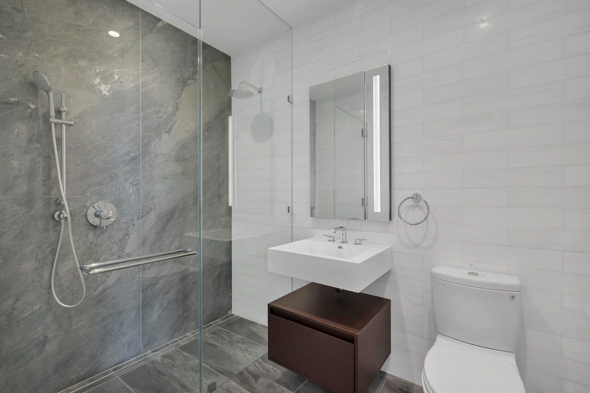 287 East Houston Street, Unit 6B Manhattan, NY 10002 - Photo 12 of 20