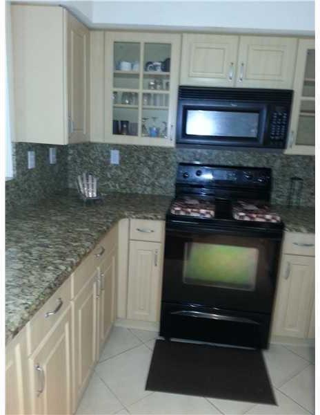 8372 Southwest 25th Court, Unit 102 Miramar, FL 33025 - Photo 6 of 9