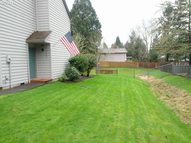 20464 Southwest Rosa Drive, Unit F3 Beaverton, OR 97078 - Photo 2 of 16 Gallery Image 2