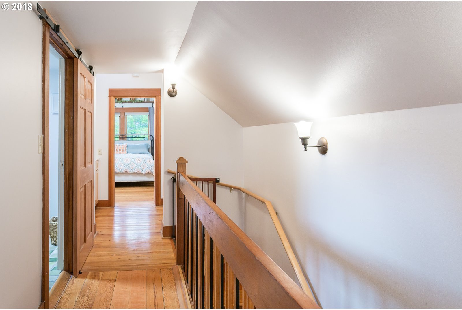 5121 Southwest View Point Terrace Portland, OR 97239 - Photo 18 of 32