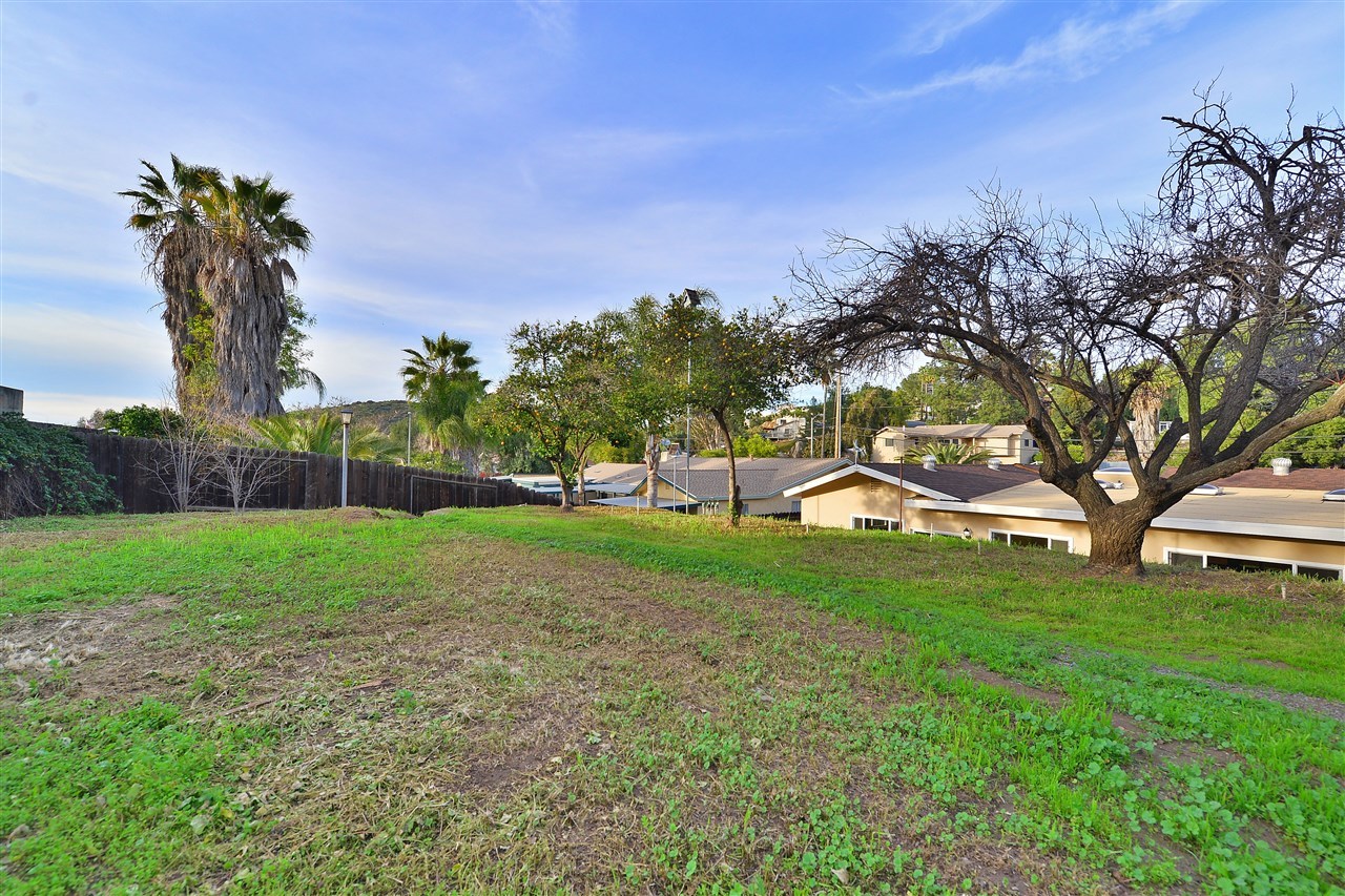 13703 East Lakeview Road Lakeside, CA 92040 - Photo 24 of 25 Gallery Image 24