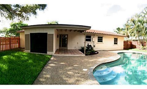 1098 Southwest 3rd Street Boca Raton, FL 33486 - Photo 12 of 14