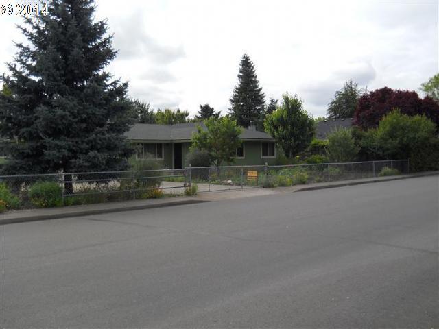 743 Freeman Road Central Point, OR 97502 - Photo 1 of 1 Gallery Image 1