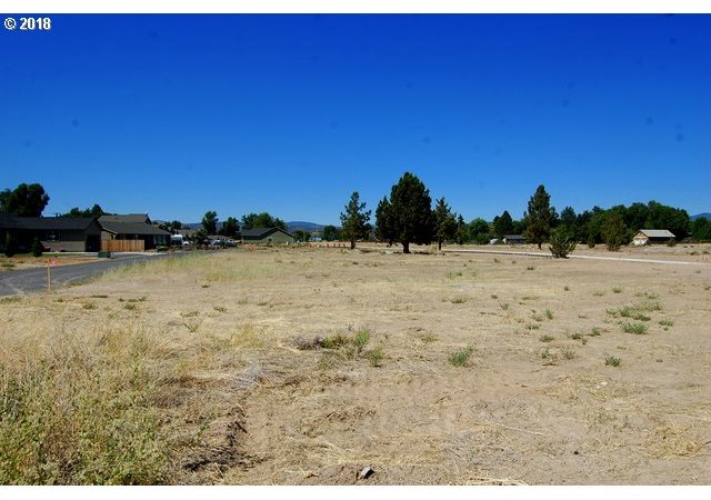 9 Northeast Colleen Road Prineville, OR 97754 - Photo 15 of 16