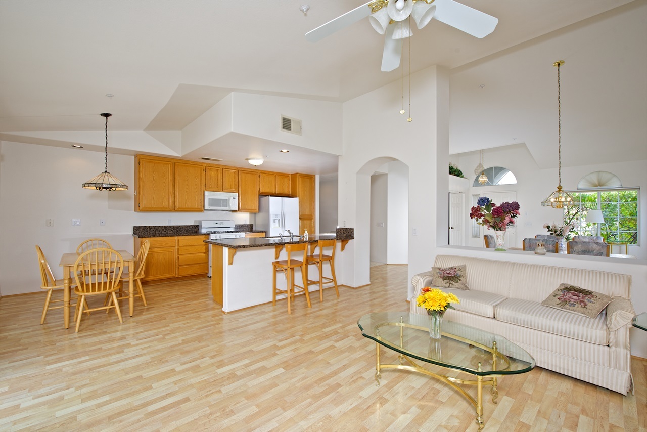 8601 Clifford Heights Road Santee, CA 92071 - Photo 9 of 20 Gallery Image 9