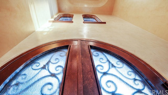 707 Esplanade, Unit B Redondo Beach, CA 90277 - Photo 6 of 39