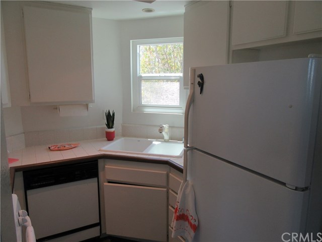 12592 Montecito Road, Unit 9 Seal Beach, CA 90740 - Photo 11 of 16