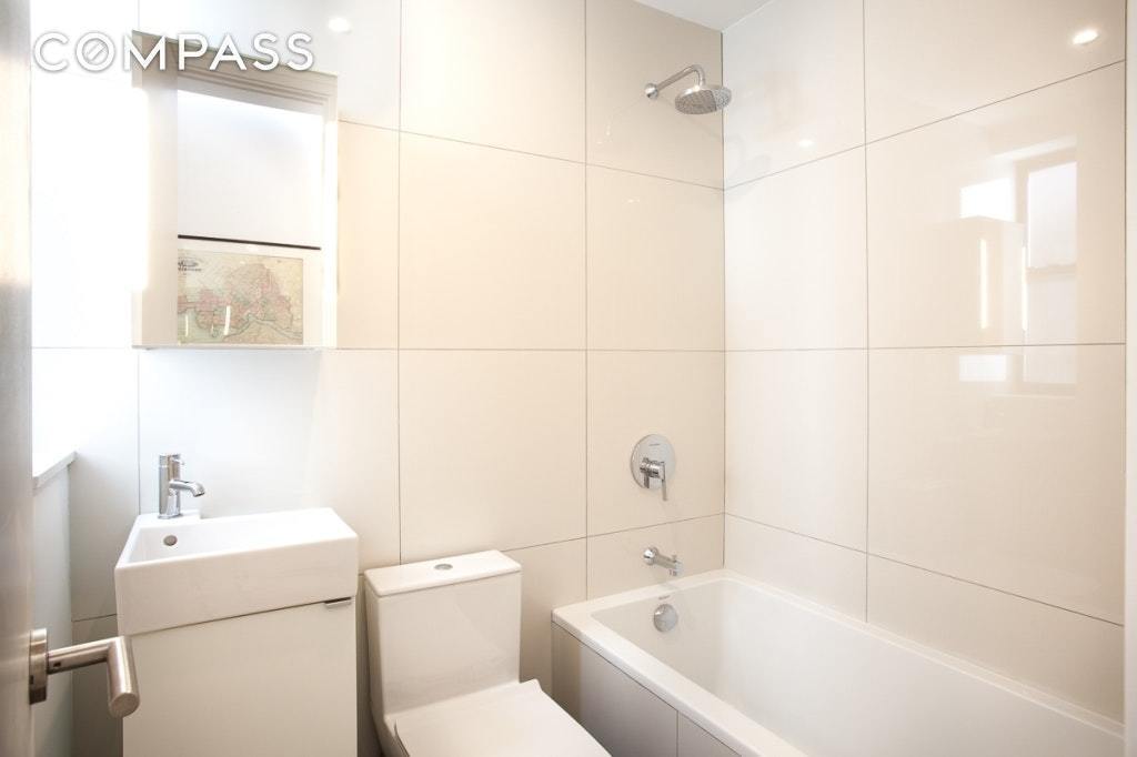 231 North Henry Street, Unit 3R Brooklyn, NY 11222 - Photo 8 of 11