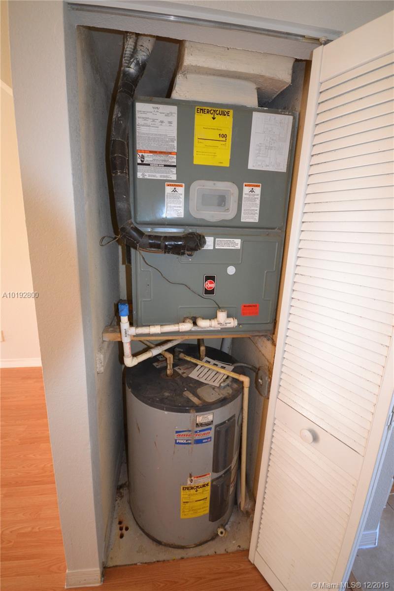 44 Southwest 15th Road, Unit 44 Homestead, FL 33030 - Photo 9 of 20