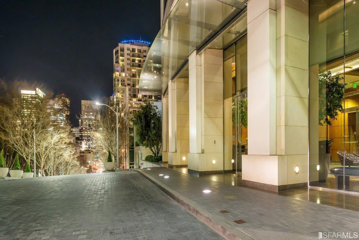 One Rincon Hill 425 1st St, San Francisco, CA 94105 - Photo 3 of 10