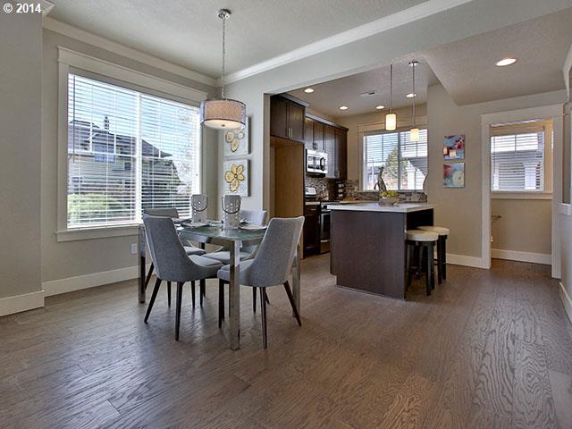 5011 Southeast Tibbetts Street, Unit 7 Portland, OR 97206 - Photo 10 of 16