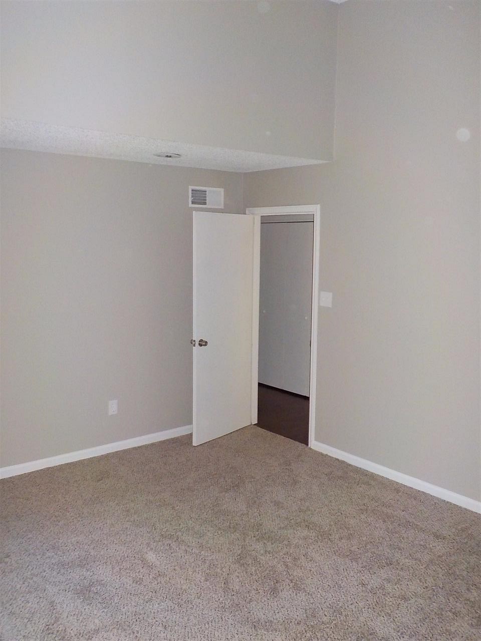 4224 Crump Road Memphis, TN 38141 - Photo 6 of 9 Gallery Image 6
