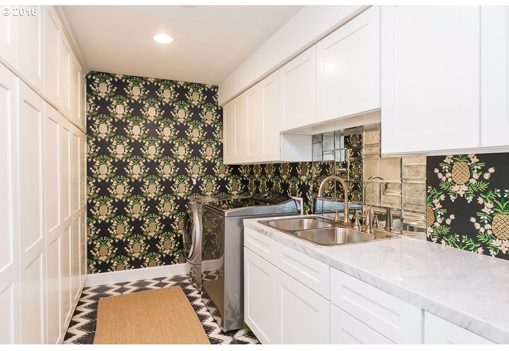 11411 Southwest Military Road Portland, OR 97219 - Photo 13 of 32 Gallery Image 13