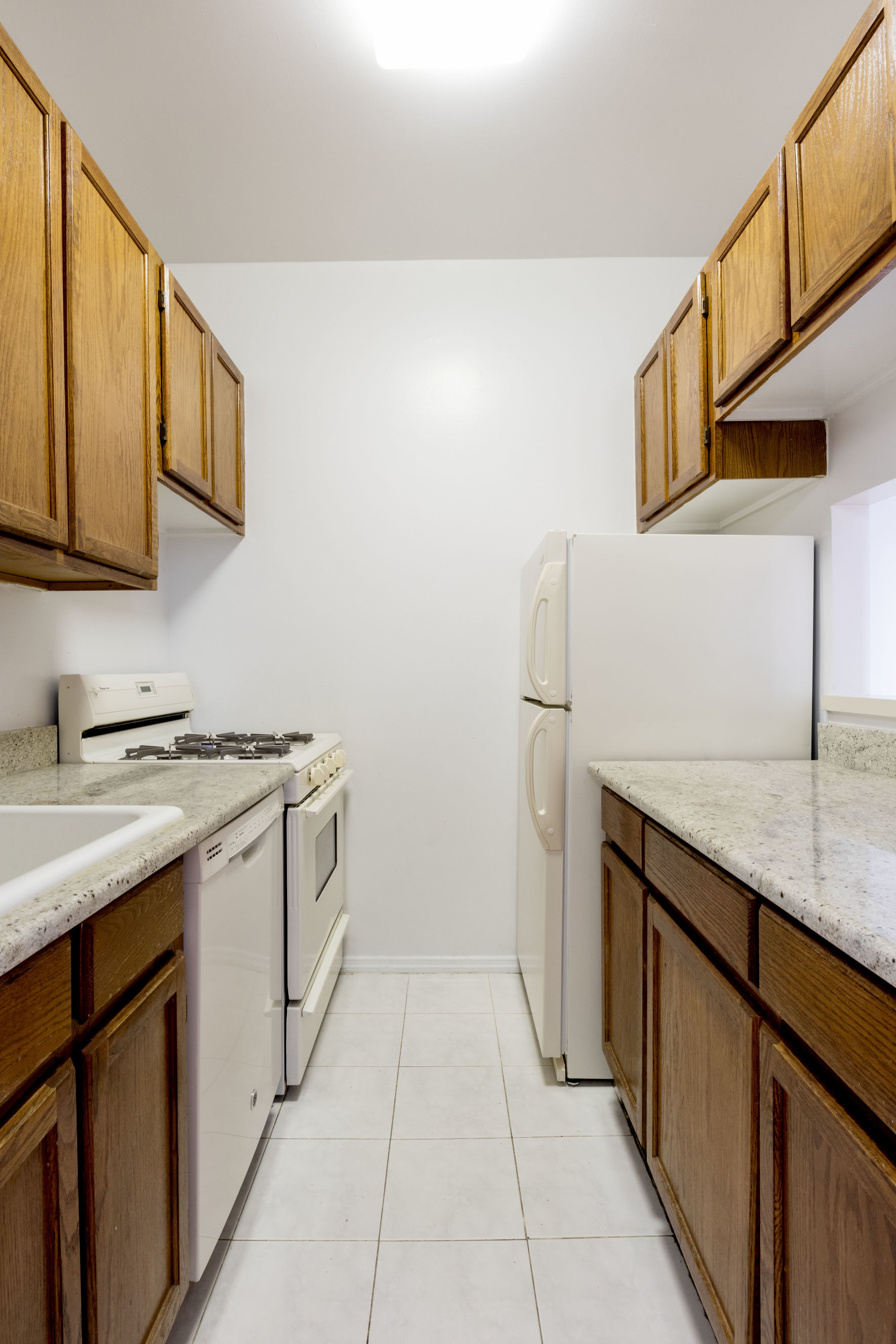 215 West 84th Street, Unit 228 Manhattan, NY 10024 - Photo 4 of 6
