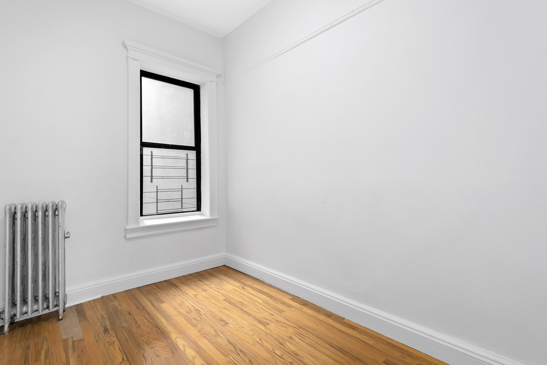 267 Clifton Place, Unit 2A Brooklyn, NY 11216 - Photo 3 of 8