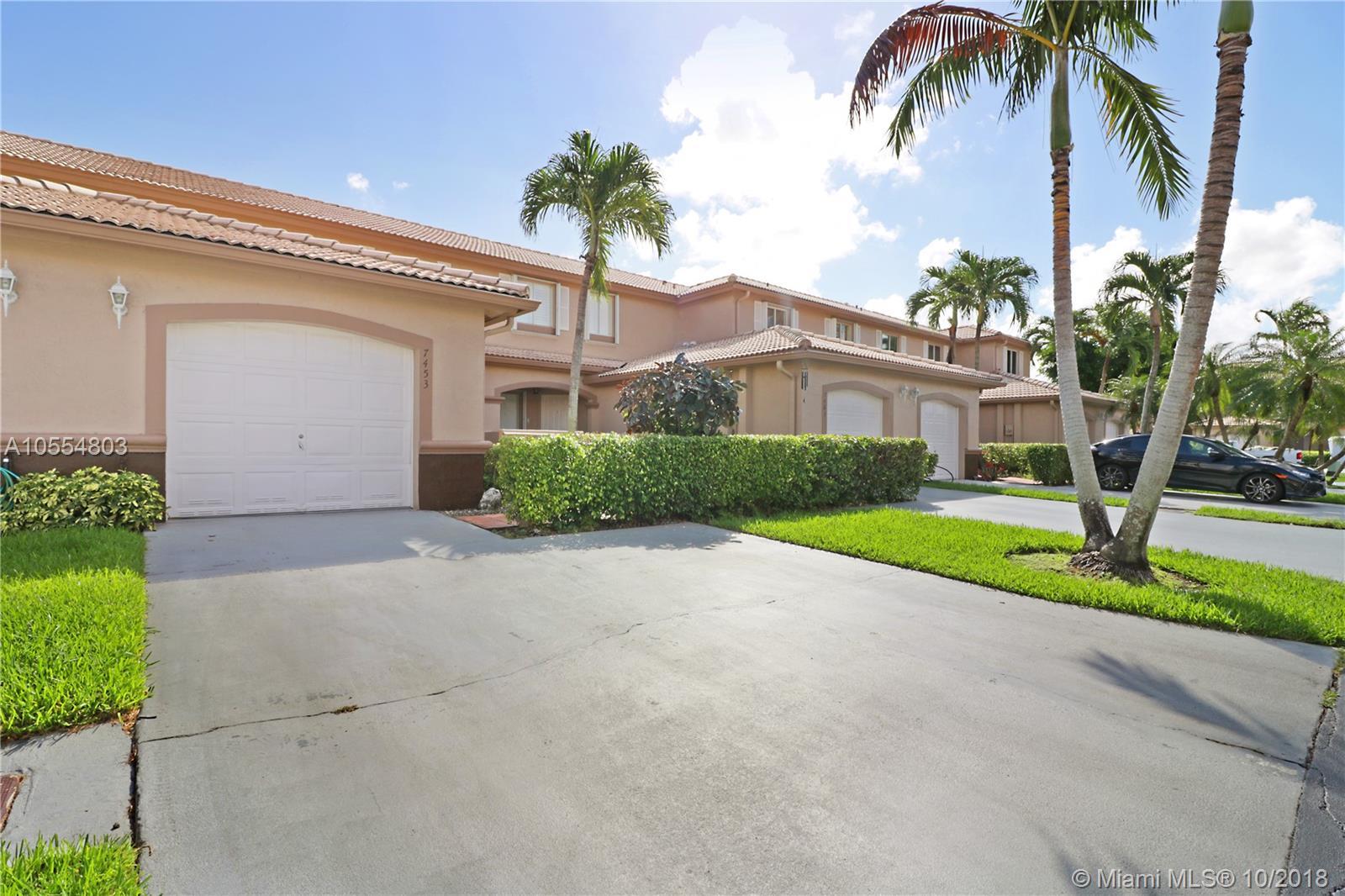7453 Southwest 162nd Path Miami, FL 33193 - Photo 4 of 28 Gallery Image 4