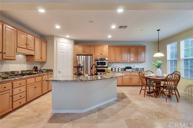 1740 Oakridge Drive Corona, CA 92882 - Photo 11 of 45