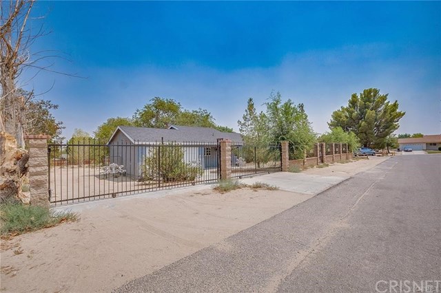 39312 167th Street East Lake Los Angeles, CA 93591 - Photo 19 of 20