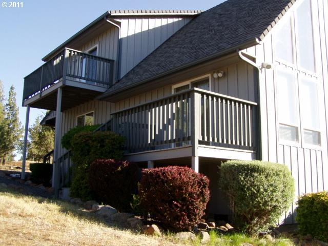 17755 Mountain View Road Sisters, OR 97759 - Photo 4 of 16 Gallery Image 4