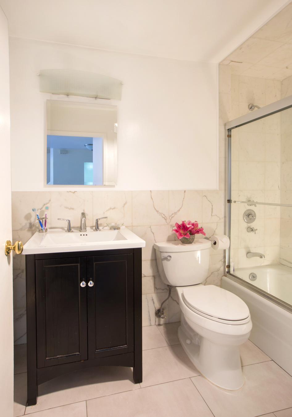 300 East 59th Street, Unit 2604 Manhattan, NY 10022 - Photo 6 of 13