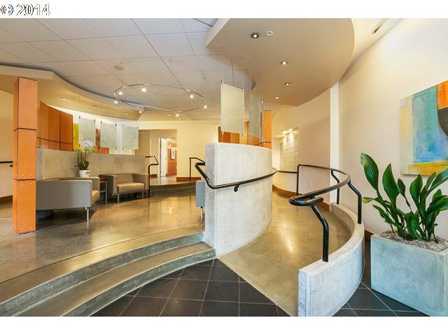 2335 Northwest Raleigh Street, Unit A 401 Portland, OR 97210 - Photo 11 of 16 Gallery Image 11