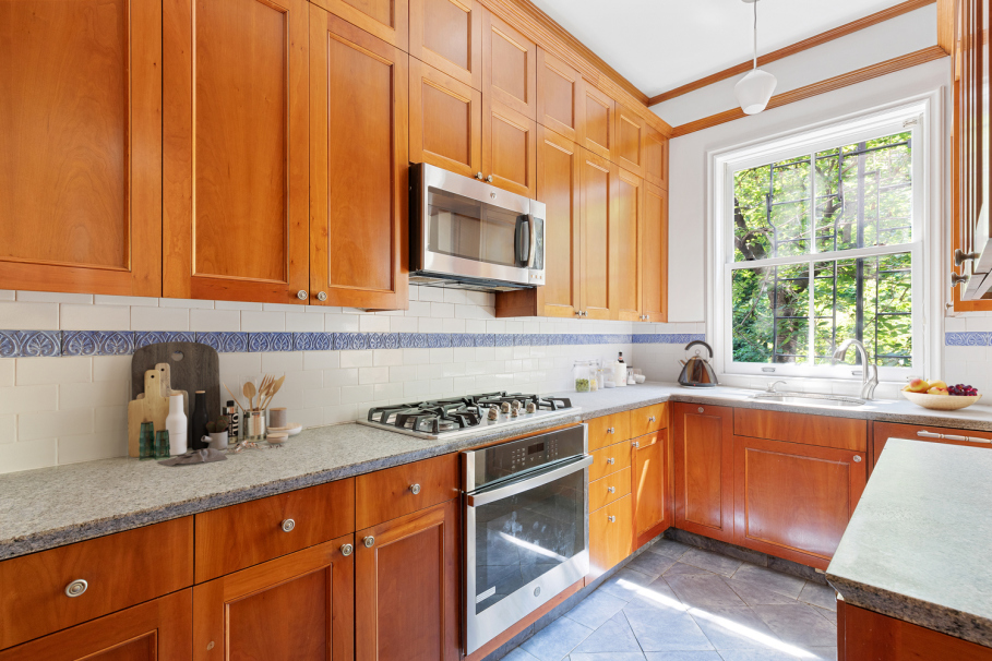 176 Warren Street, Unit Undisclosed Brooklyn, NY 11201 - Photo 6 of 13