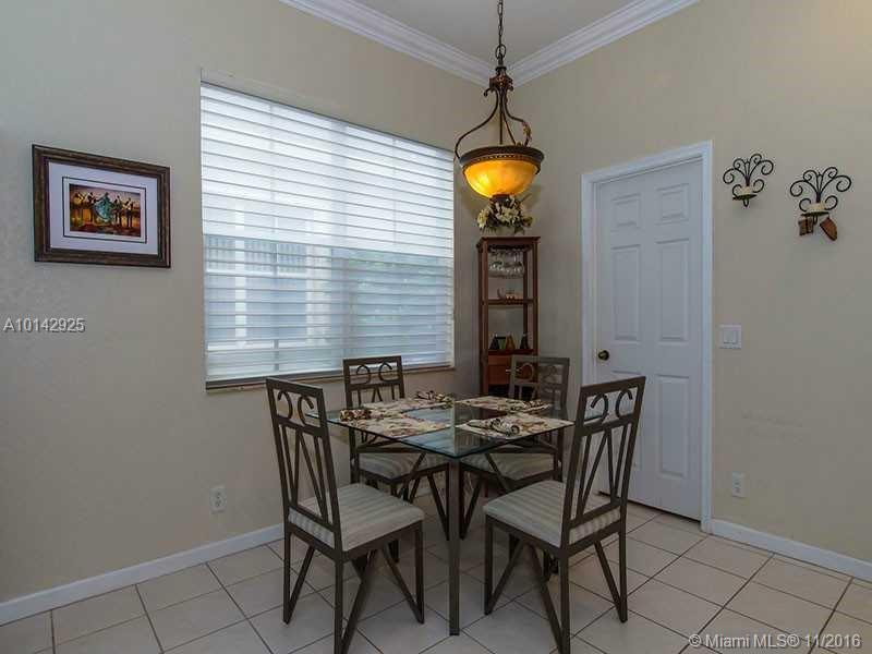 Savanna Weston, FL 33327 - Photo 4 of 13