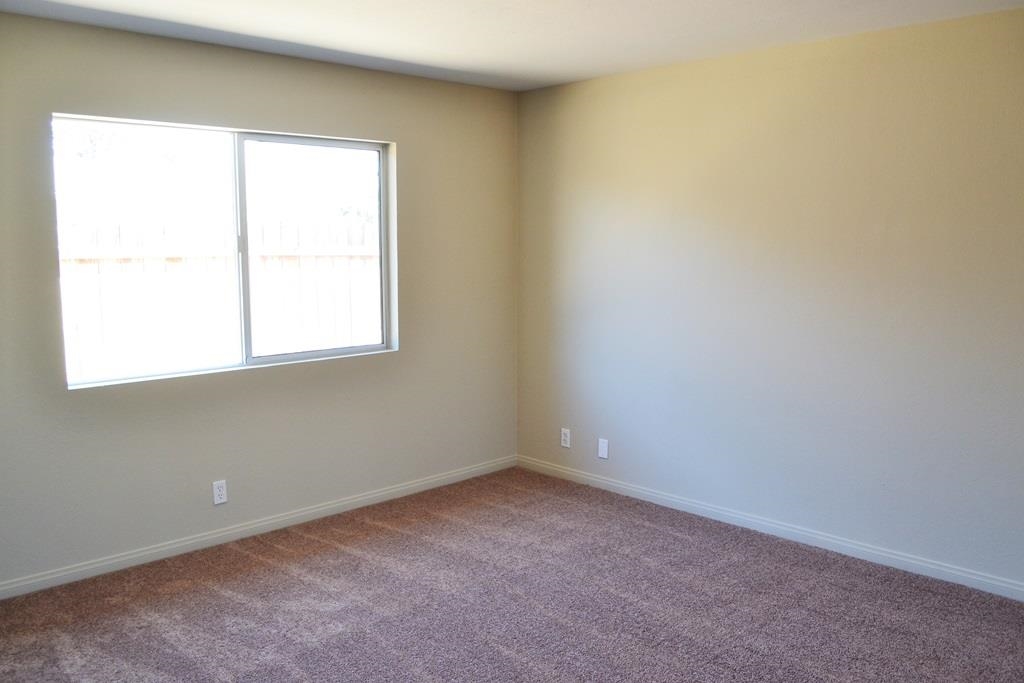 8732 Rhodes Court Santee, CA 92071 - Photo 12 of 13 Gallery Image 12