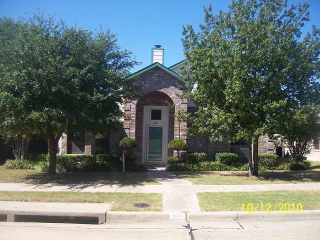 800 Inland Lane McKinney, TX 75072 - Photo 1 of 1 FRONT VIEW