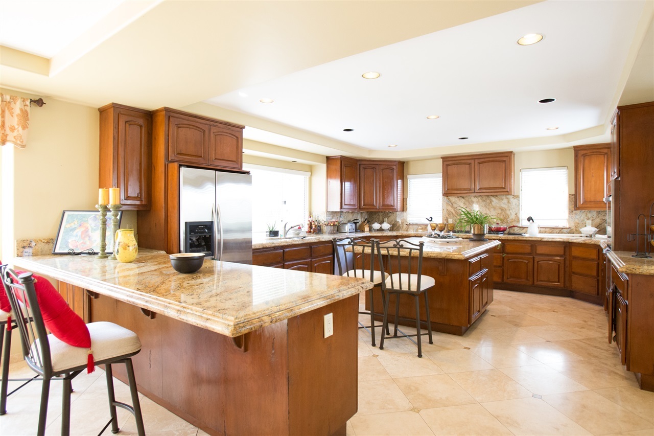 1565 Burgundy Road Encinitas, CA 92024 - Photo 14 of 25