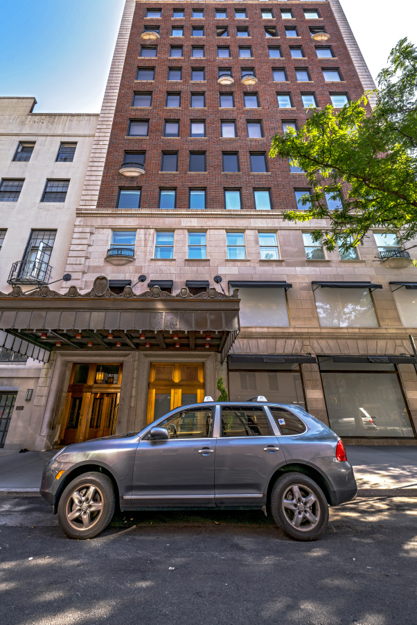 15 E 69th St, Manhattan, NY 10021 - Photo 2 of 4