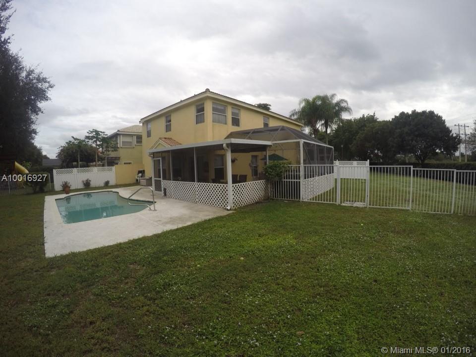 10760 Crescendo Circle Boca Raton, FL 33498 - Photo 12 of 26