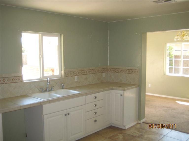 17837 Brimhall Road Bakersfield, CA 93314 - Photo 9 of 11 Gallery Image 9