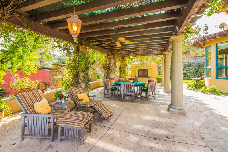 3030 North Twin Oaks Valley Road San Marcos, CA 92069 - Photo 15 of 25