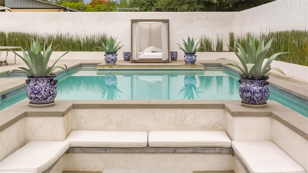 154 Allen Avenue Glendale, CA 91201 - Photo 21 of 32