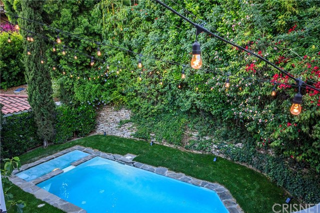 8809 Evanview Drive Los Angeles, CA 90069 - Photo 27 of 46