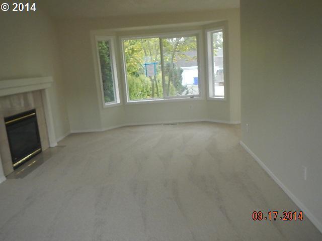 1733 Northeast Gertz Road Portland, OR 97211 - Photo 3 of 8 Gallery Image 3