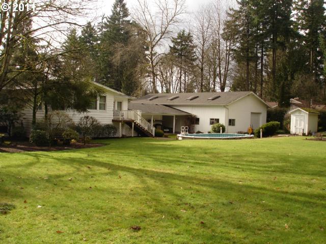 8045 Southwest Peters Road Portland, OR 97224 - Photo 2 of 10 Gallery Image 2
