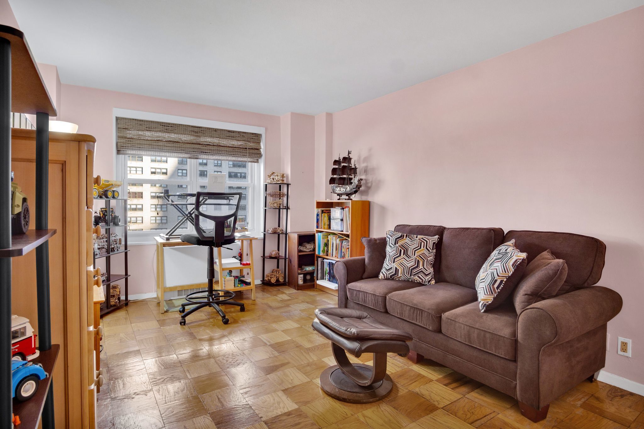 150 West End Avenue, Unit 17F Manhattan, NY 10023 - Photo 5 of 12