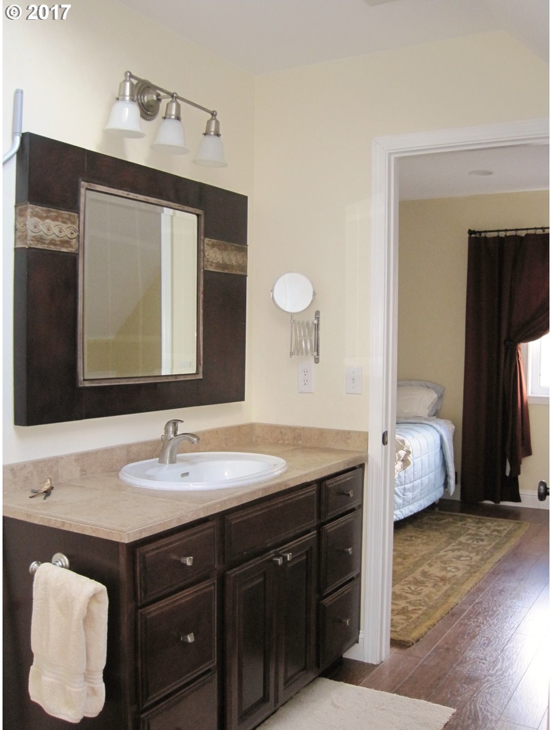 807 Riverside Street Maupin, OR 97037 - Photo 28 of 32 Gallery Image 28