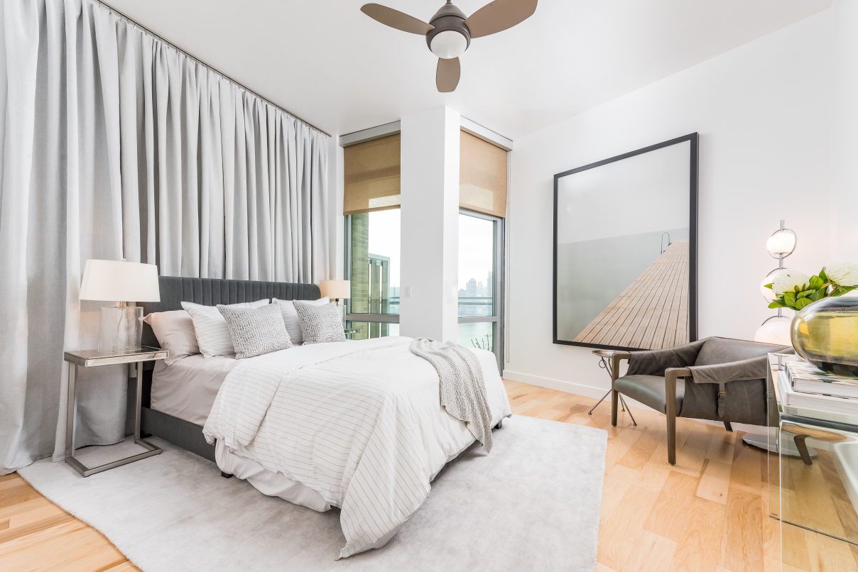 4630 Center Boulevard, Unit PH5 Queens, NY 11109 - Photo 11 of 15