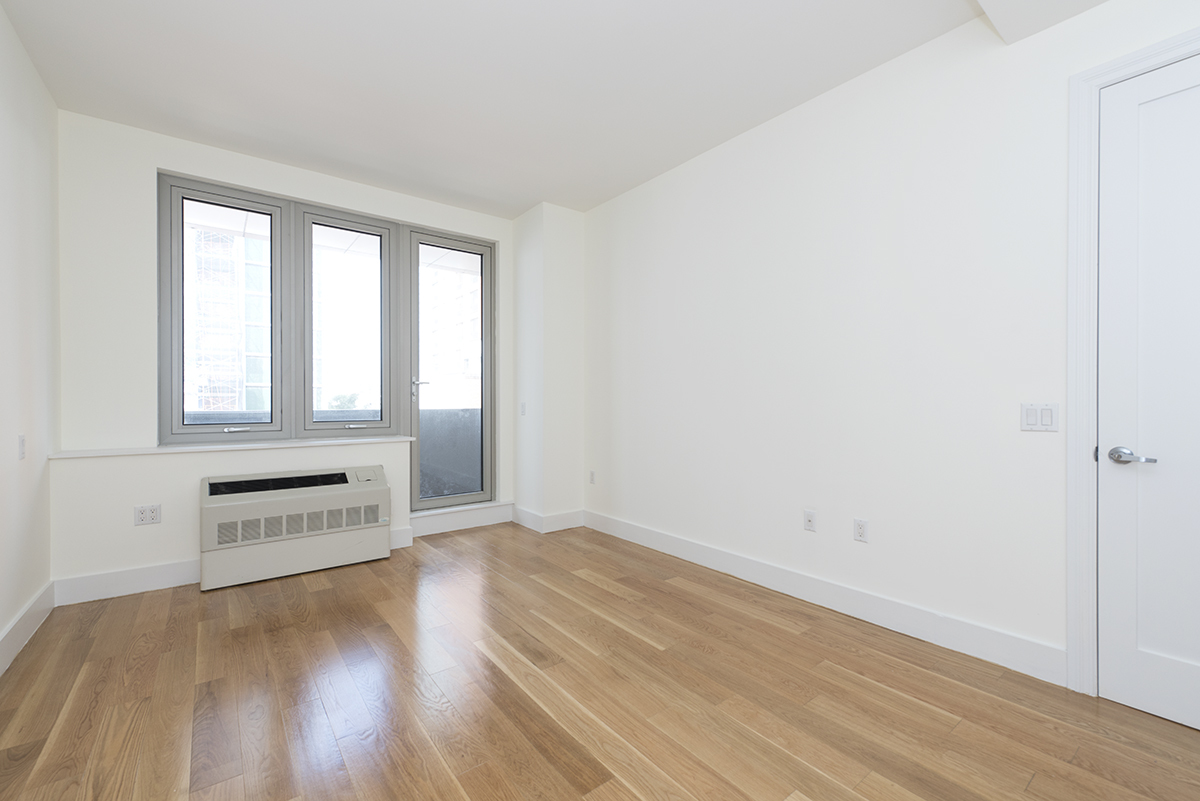 44-15 Purves Street, Unit 6A Queens, NY 11101 - Photo 5 of 10
