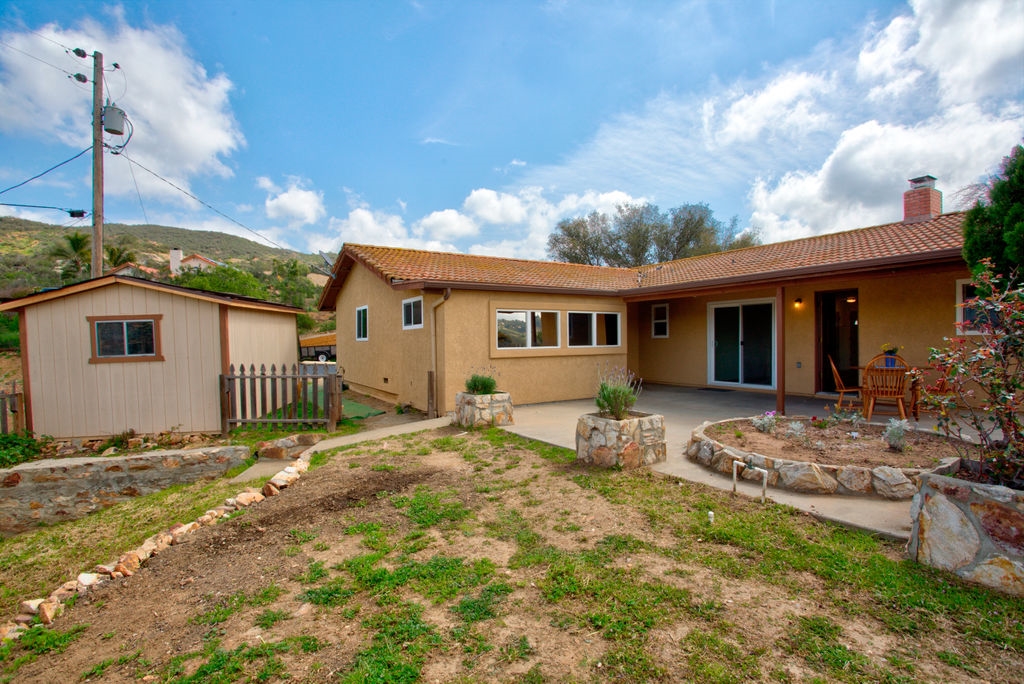 29805 Anthony Road Valley Center, CA 92082 - Photo 17 of 25