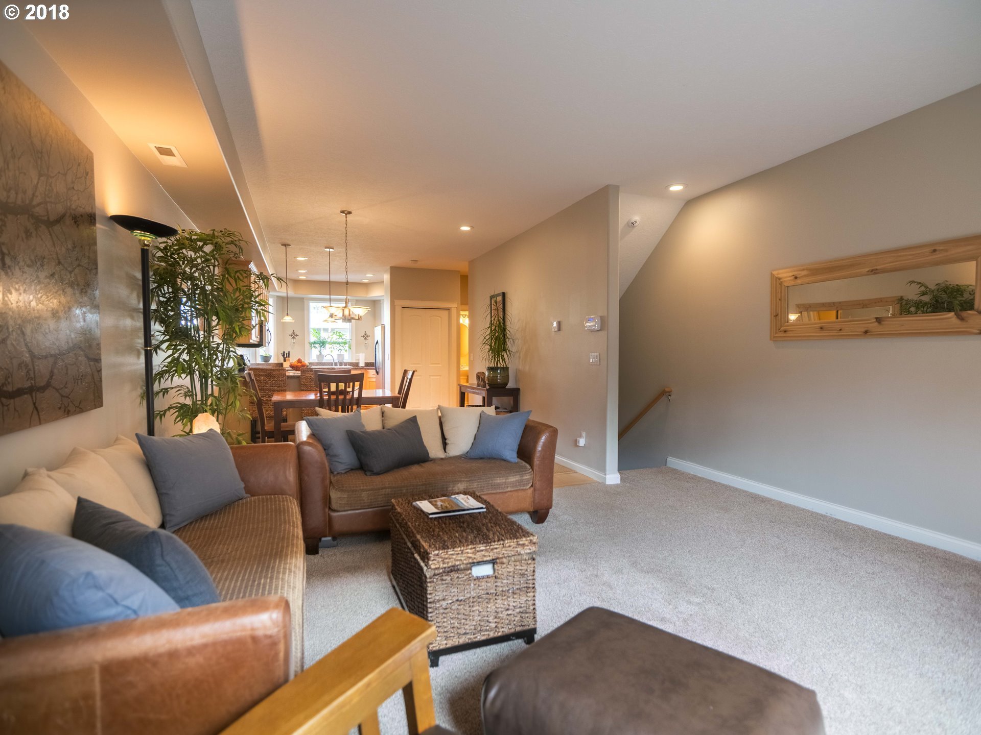 4922 Southwest View Point Terrace Portland, OR 97239 - Photo 4 of 32